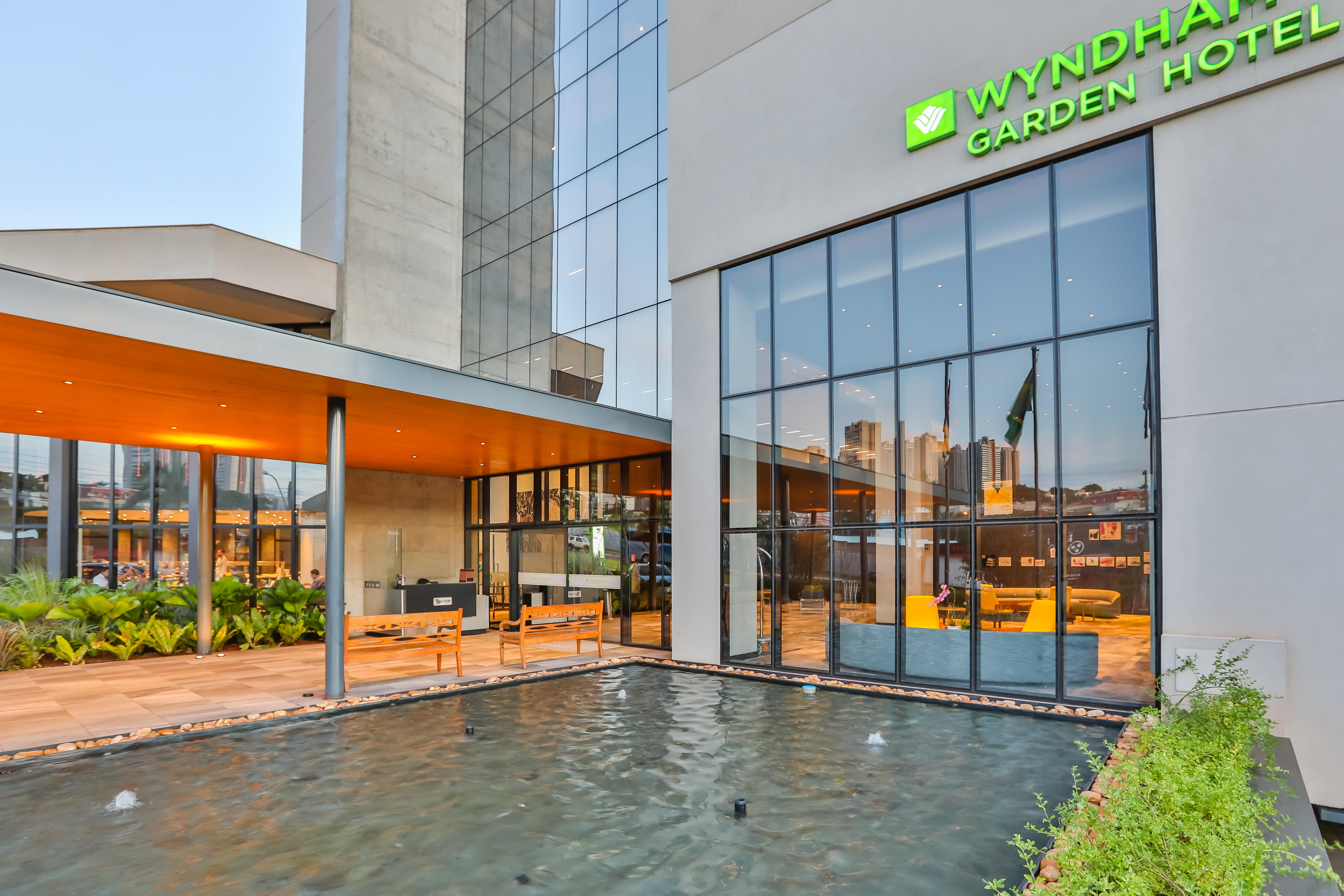 Готель Wyndham Garden Ribeirao Preto Convention Екстер'єр фото